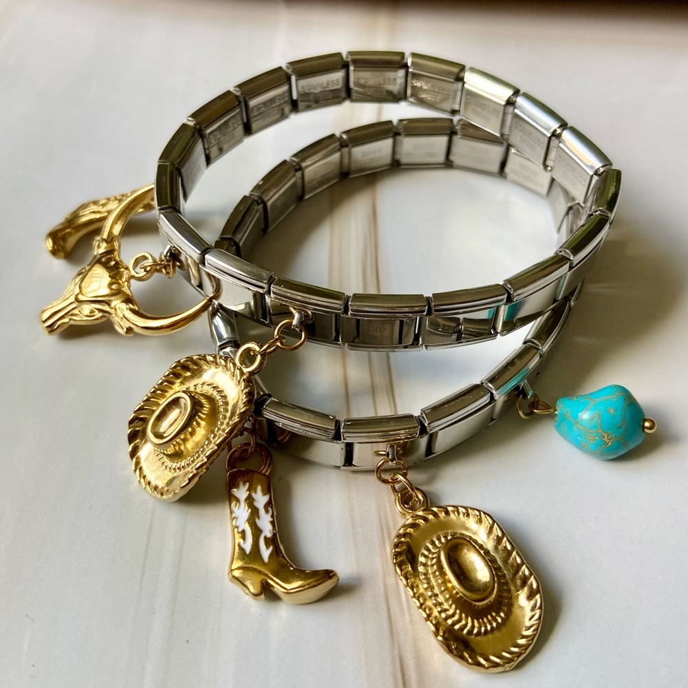 Stainless steel vintage Italian expansion bracelet with western style charms.Set